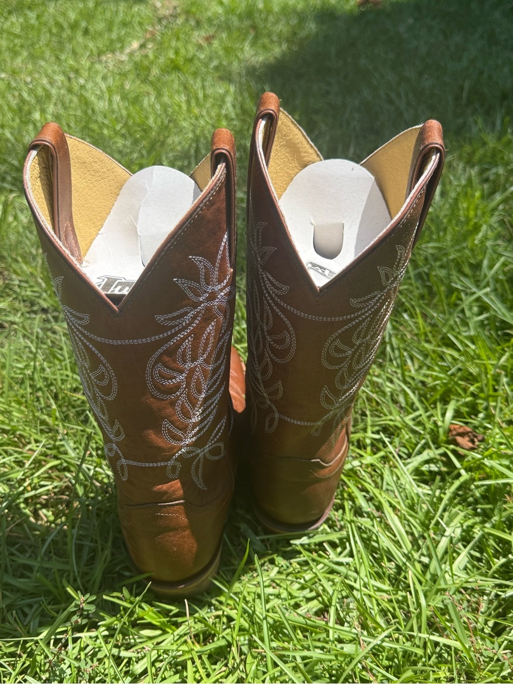 Justin Brown Leather Western Cowboy Boots - Picture 4 of 6
